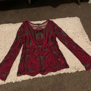 Cupio Women’s Red Wine & Black Embroidered Lace Mesh Long Sleeve Top L/XL NWOT